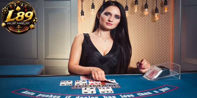 Live-Ultimate-Texas-Holdem-at-L89